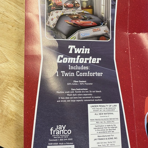 Disney Cars Lightning McQueen Comforter - Black and Gray Size Twin - Picture 2 of 2